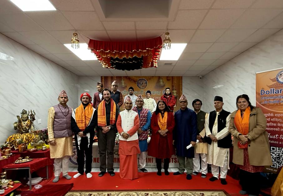 नेपाली समुदाय फकाउँदै डेभिड ओर्किन, गरे तीन वाचा